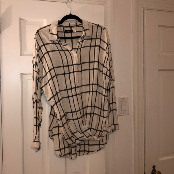 Urban Outfitters Tops - Button down shirt